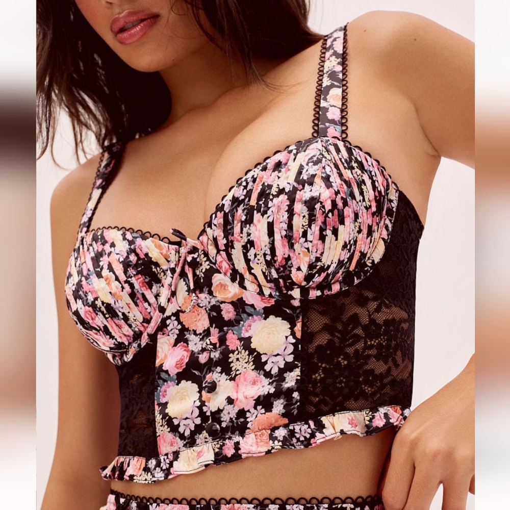 NWT For Love And Lemons long line bra/bustier size XS, Gardenia